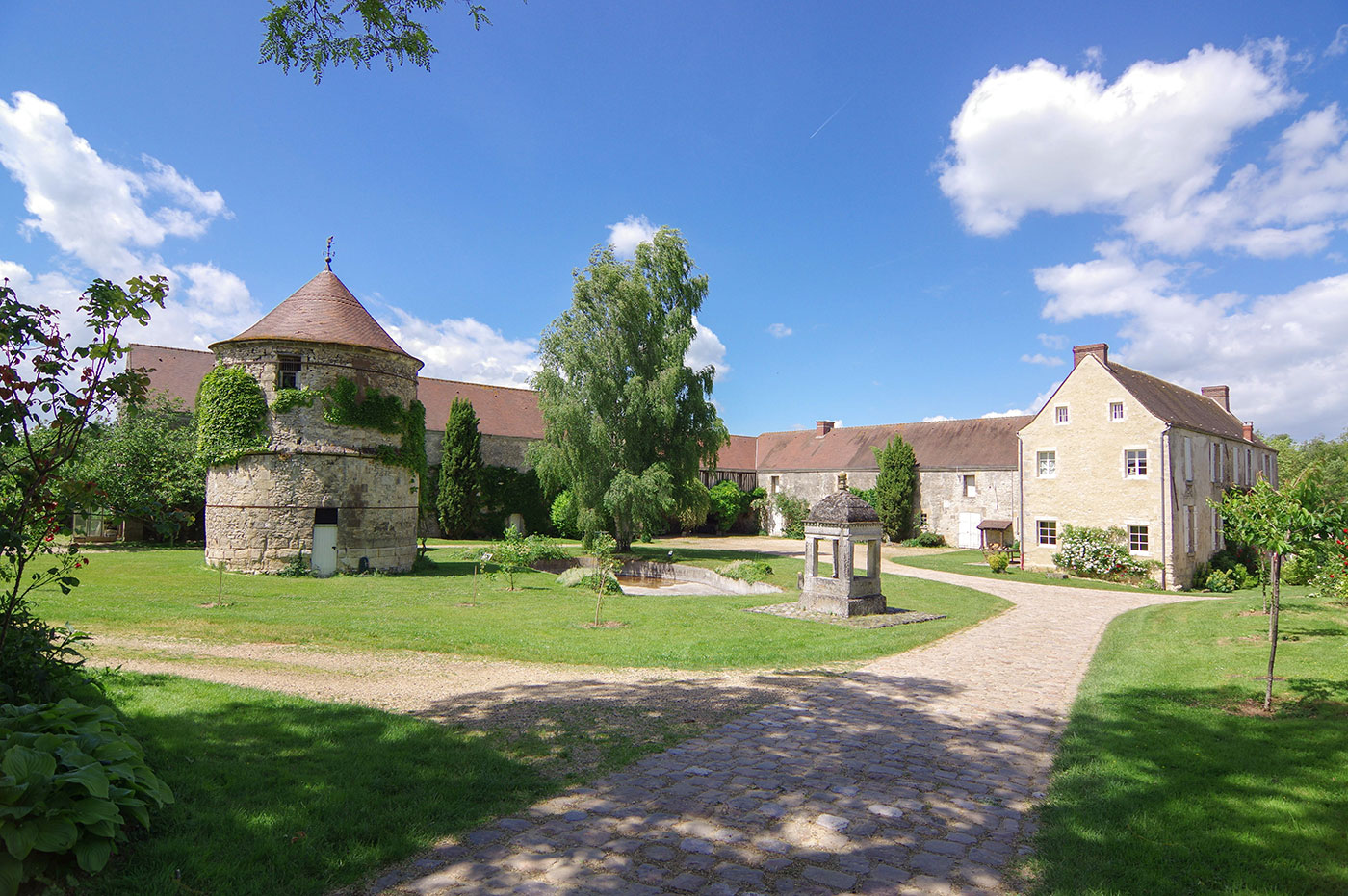 prieuré de Bray-sur-Aunette, Aquilon, Aquilon Découverte, visite, histoire, architecture, archéologie, Senlis, Chantilly, Compiègne, tourisme, Valois, Oise, famille, comité d'entreprise, groupe