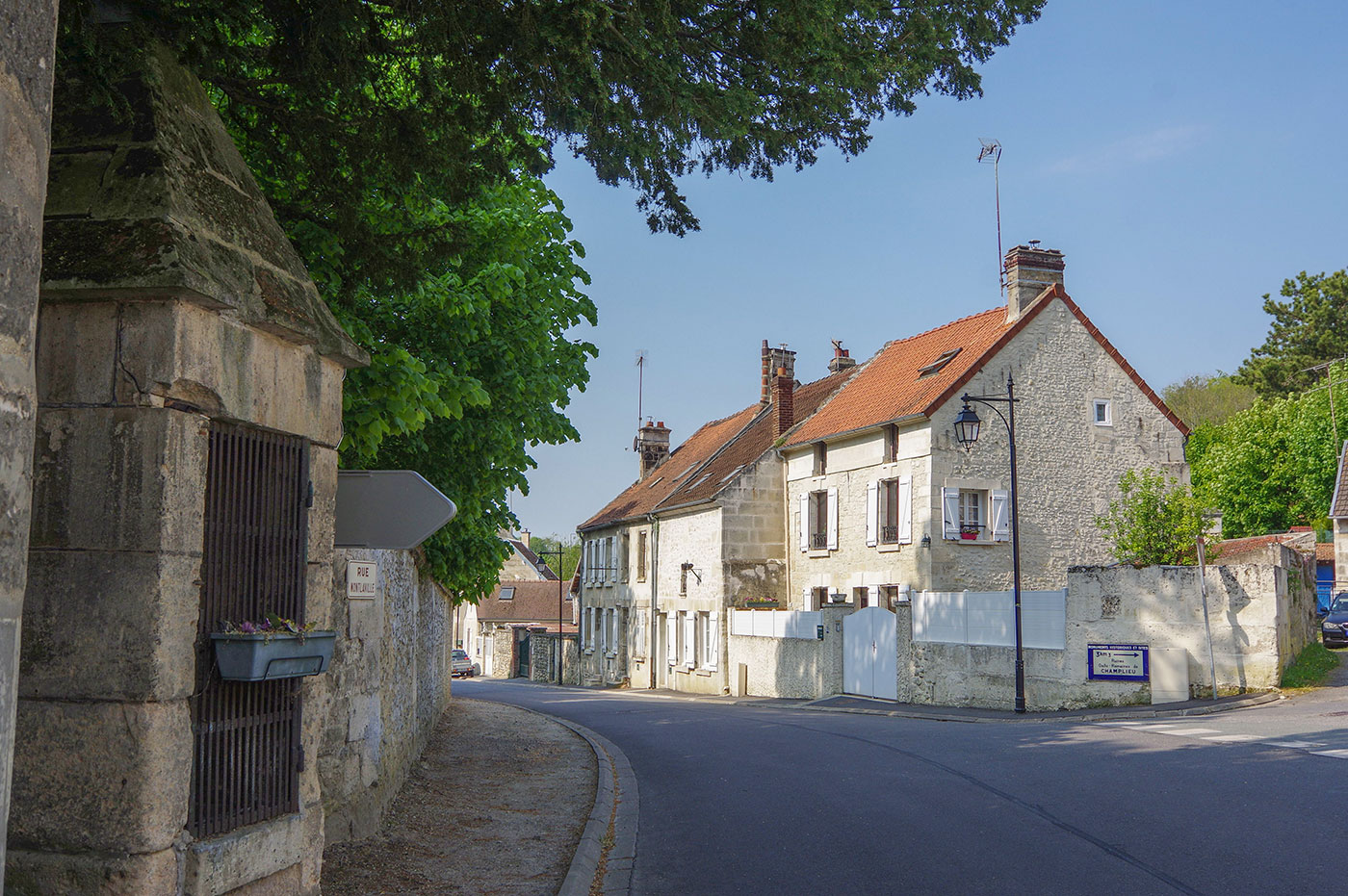 village d'Orrouy, Aquilon, Aquilon Découverte, visite, histoire, architecture, archéologie, Senlis, Chantilly, Compiègne, tourisme, Valois, Oise, famille, comité d'entreprise, groupe, église